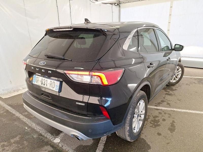 Usado Ford Kuga Titanium 192 CV (141 kW) 2022 Negro SUV