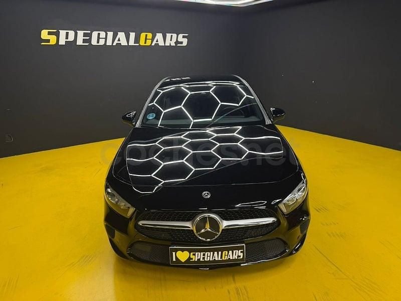 Usado Mercedes A180 136 CV (100 kW) 2022 Negro Berlina