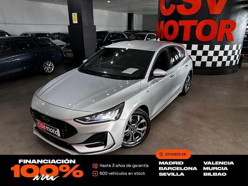Gris Usado 2024 Ford Focus ST-Line Berlina | 18.850 € (Buen precio) - Imagen 1/4