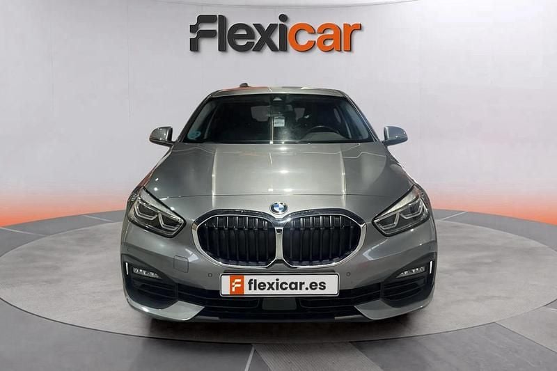 Usado BMW 116 116 CV (85 kW) 2024 Gris Utilitario