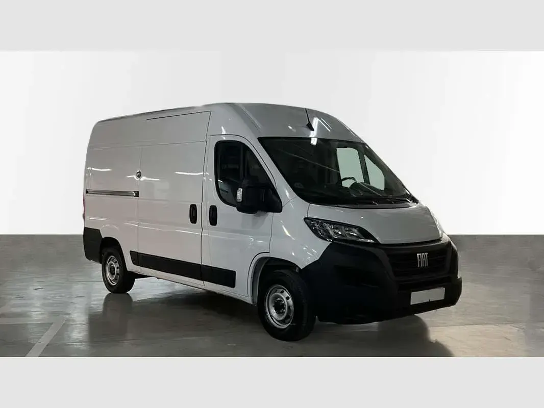 Usado Fiat Ducato 140 CV (102 kW) 2024 Blanco Van