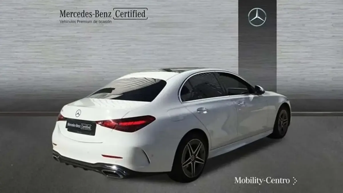 Usado Mercedes C300e 315 CV (231 kW) 2024 Blanco Berlina
