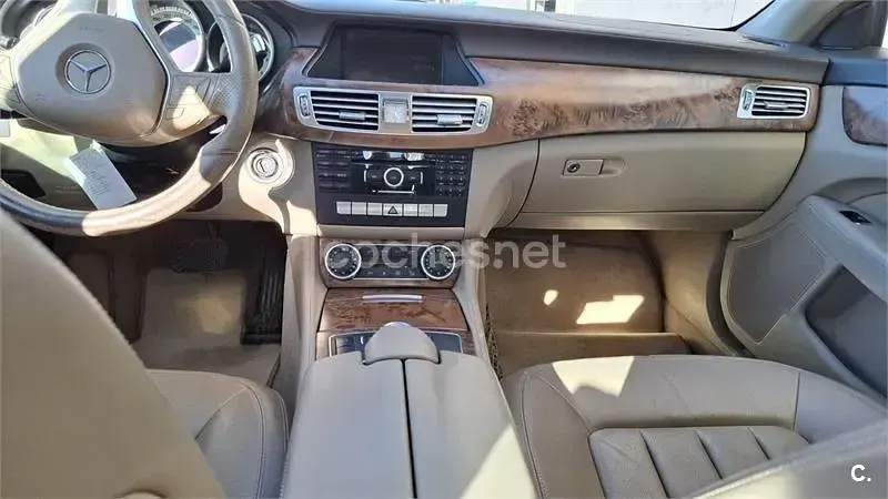 Usado Mercedes CLS350 Shooting Brake 258 CV (189 kW) 2016 Gris / plata Familiar