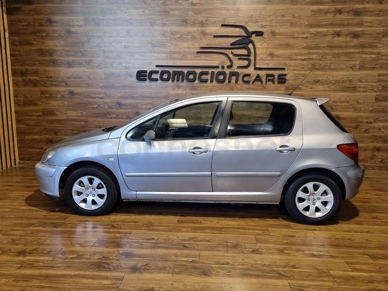 Usado Peugeot 307 90 CV (66 kW) 2002 Gris / plata Berlina