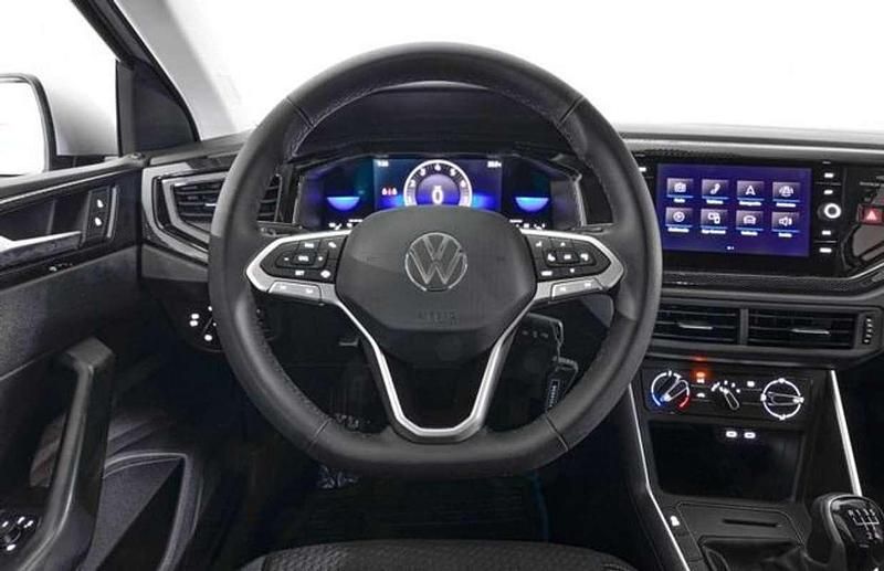 Usado VW Polo 95 CV (69 kW) 2023 Blanco Berlina