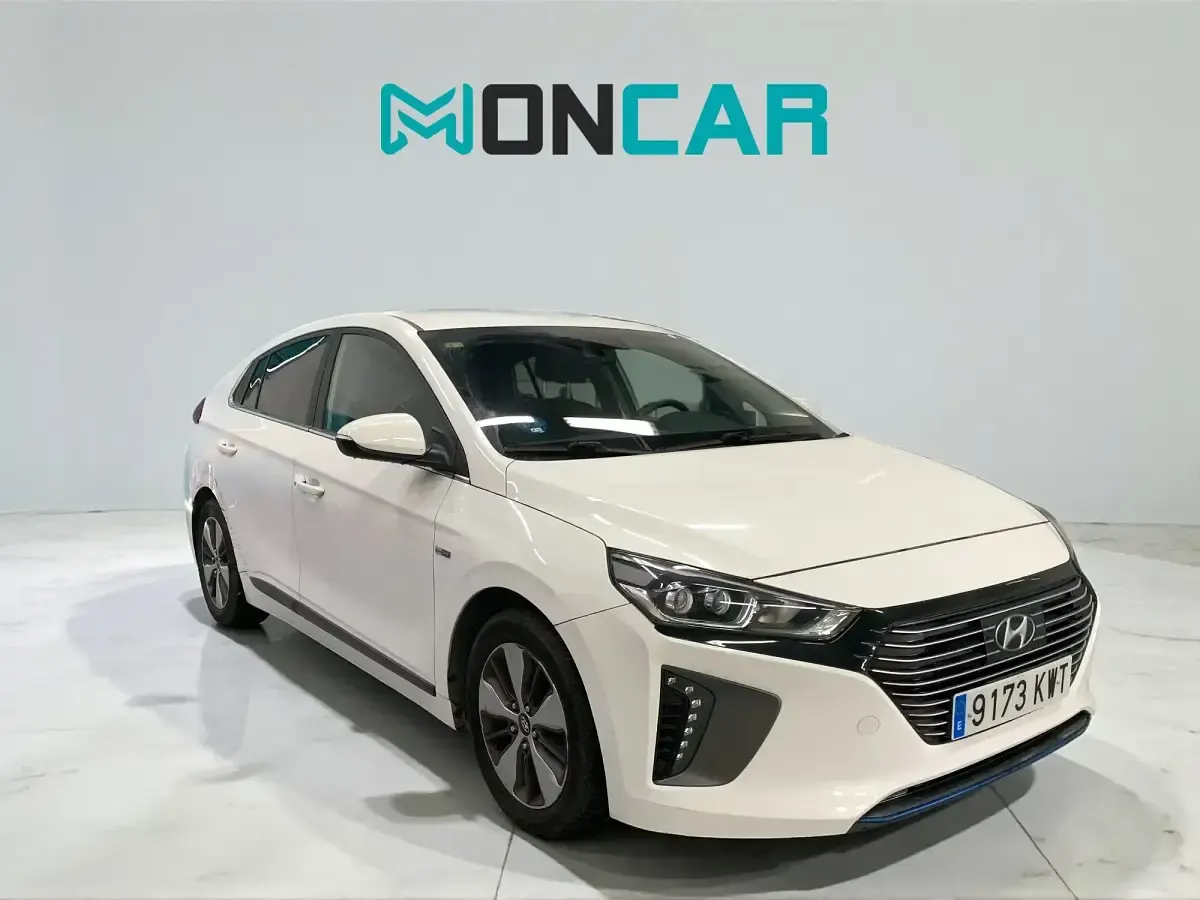 Usado Hyundai Ioniq 141 CV (103 kW) 2019 Blanco Utilitario