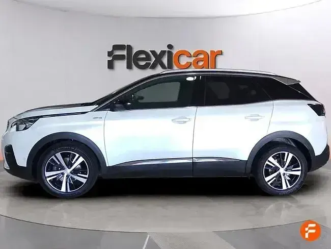 Usado Peugeot 3008 Active 130 CV (95 kW) 2020 Blanco SUV
