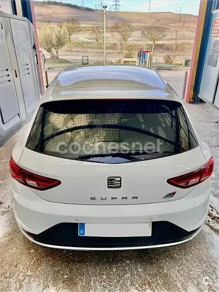 Usado Seat Leon CUPRA 280 CV (205 kW) 2015 Blanco Berlina