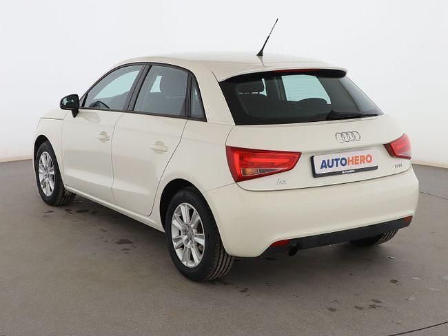 Usado Audi A1 Attraction 85 CV (62 kW) 2014 Blanco Utilitario