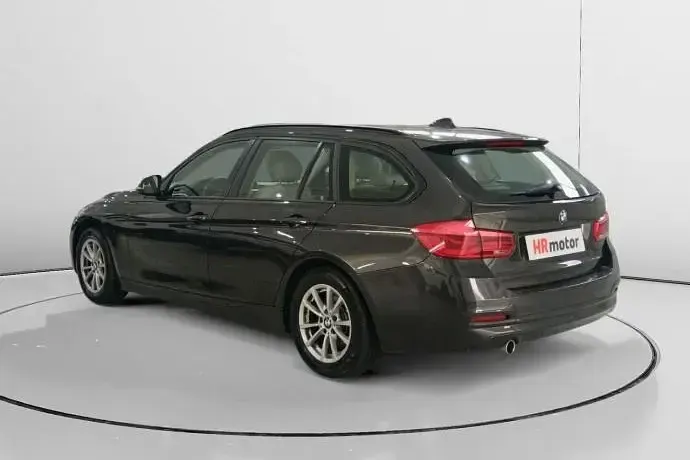 Usado BMW 316 Advantage 117 CV (86 kW) 2017 Negro Familiar