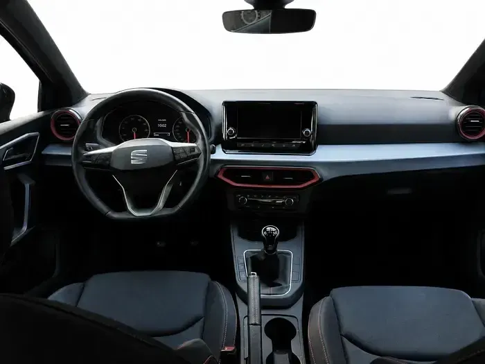 Usado Seat Ibiza FR 110 CV (80 kW) 2022 Azul Utilitario