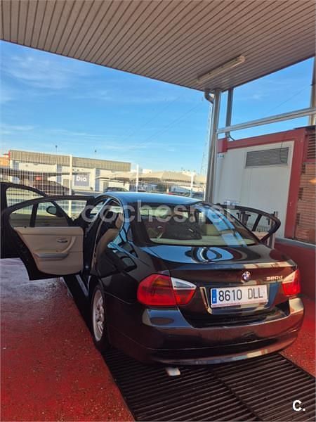 Usado BMW 320 163 CV (119 kW) 2005 Negro Berlina