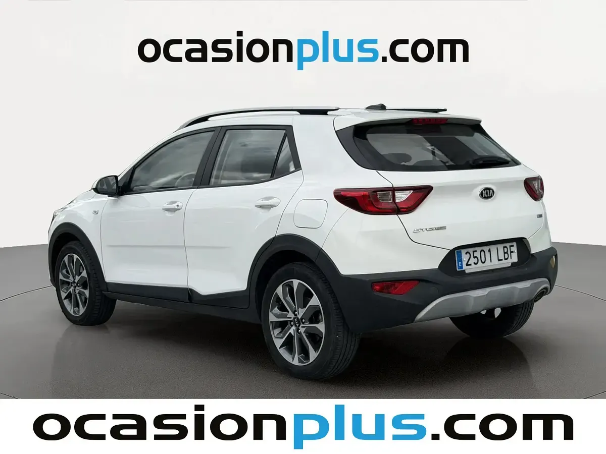 Usado Kia Stonic 101 CV (74 kW) 2019 Blanco SUV
