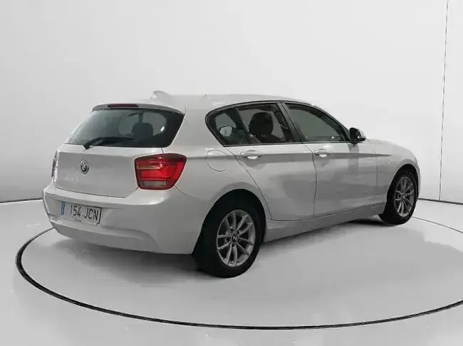 Usado BMW 116 116 CV (85 kW) 2015 Blanco Utilitario