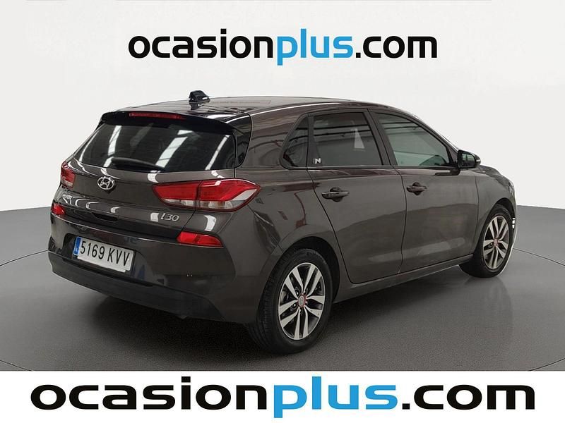 Usado Hyundai i30 95 CV (69 kW) 2019 Marrón Utilitario
