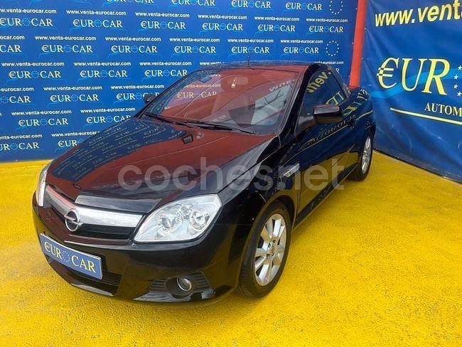 Usado Opel Tigra Enjoy 90 CV (66 kW) 2006 Negro Descapotable