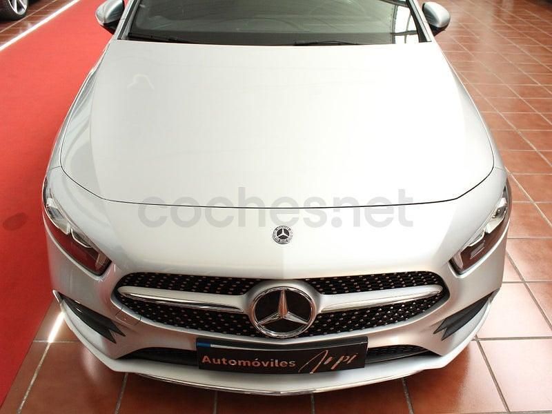 Usado Mercedes A200 163 CV (119 kW) 2019 Gris / plata Berlina
