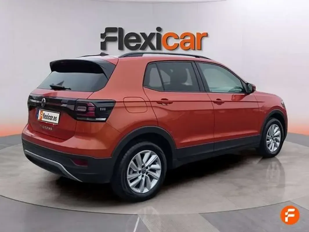Usado VW T-Cross Advance 110 CV (80 kW) 2023 Naranja SUV