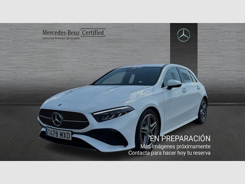 Blanco polar Usado 2024 Mercedes A200 Berlina | 33.490 € (Precio justo) - Imagen 1/4