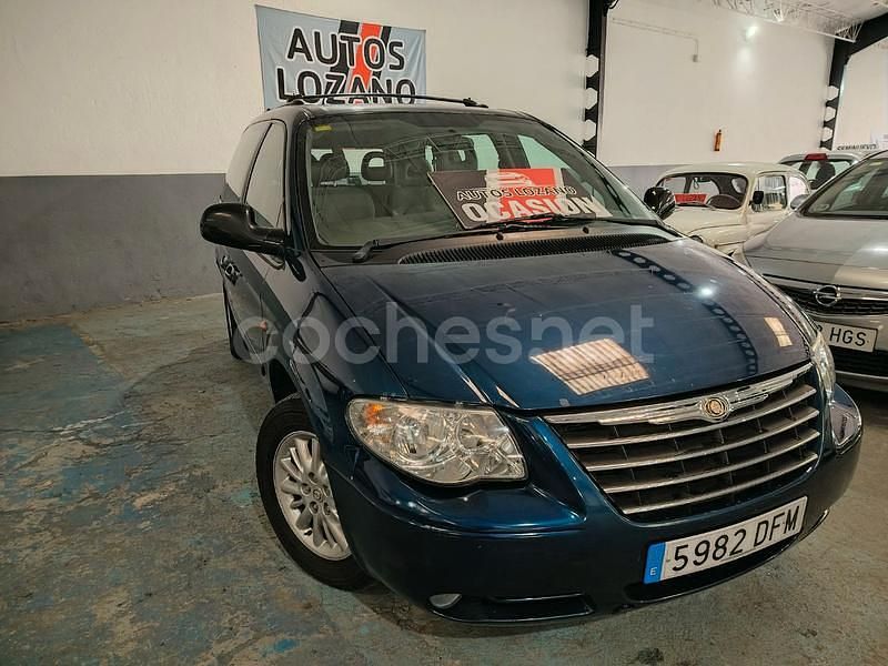 Usado Chrysler Voyager 150 CV (110 kW) 2005 Azul Monovolumen