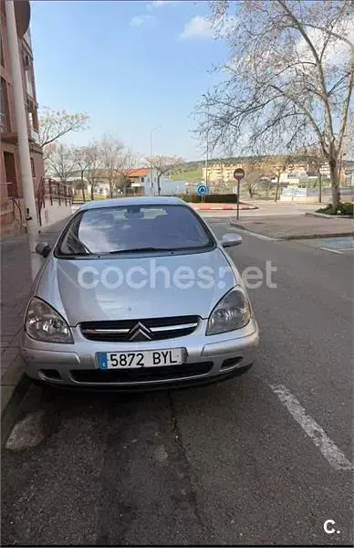 Usado Citroën C5 Exclusive 110 CV (80 kW) 2002 Gris / plata Berlina