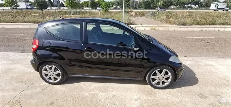 Usado Mercedes A180 Classic 109 CV (80 kW) 2006 Negro Berlina