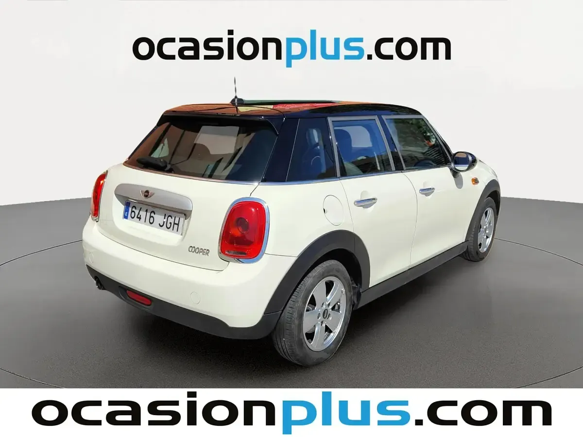 Usado Mini Cooper 136 CV (100 kW) 2015 Blanco Utilitario