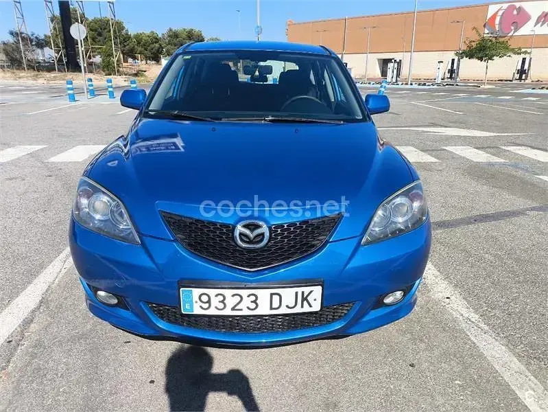 Usado Mazda 3 Active 105 CV (77 kW) 2005 Beige Berlina