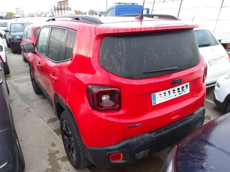 Usado Jeep Renegade Trailhawk 240 CV (176 kW) 2024 Rojo SUV