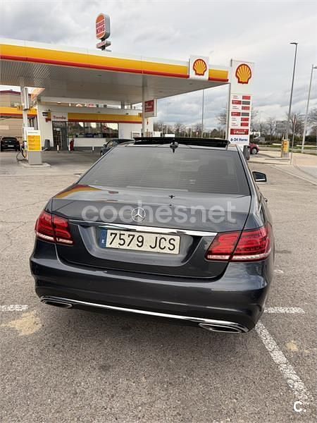 Usado Mercedes E220 Avantgarde 170 CV (125 kW) 2015 Gris / plata Berlina