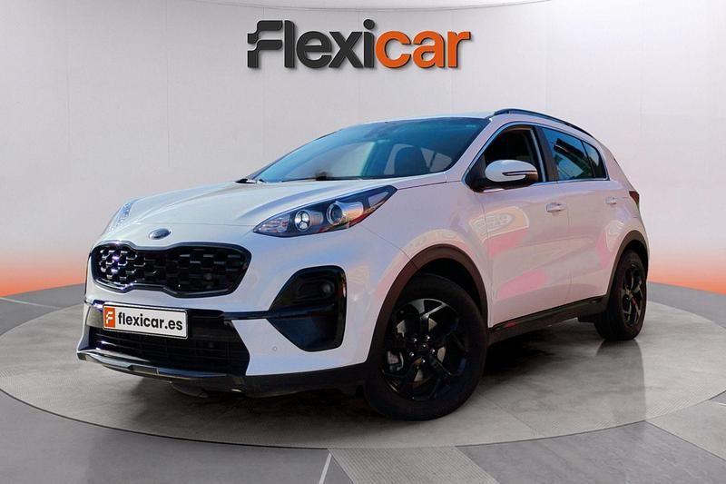 Usado Kia Sportage 136 CV (100 kW) 2022 Blanco SUV
