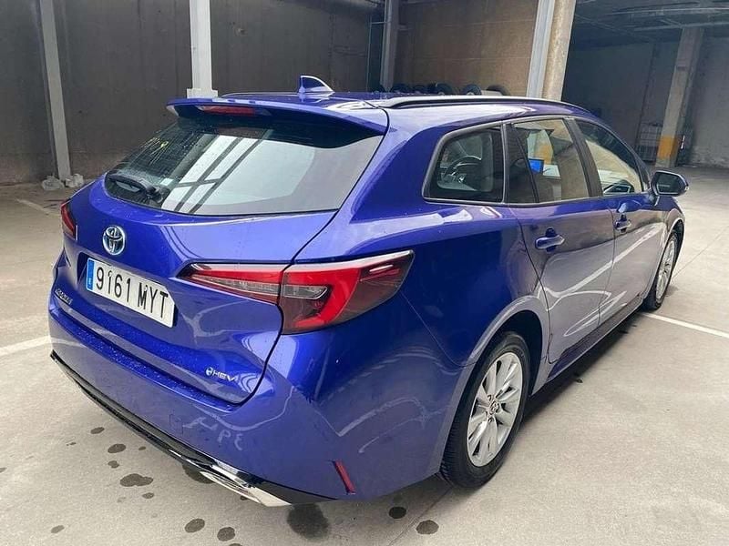 Begagnad Toyota Corolla Active 140 HK (102 kW) 2025 Blå Kombi