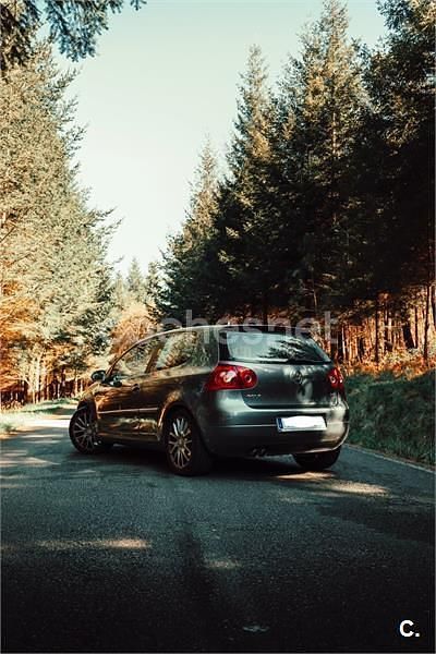 Gris / plata Usado 2007 VW Golf V GT Berlina | 4000 € (Precio justo) - Imagen 1/4