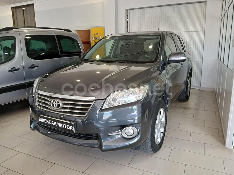 Usado Toyota RAV4 Active 150 CV (110 kW) 2011 Gris / plata SUV