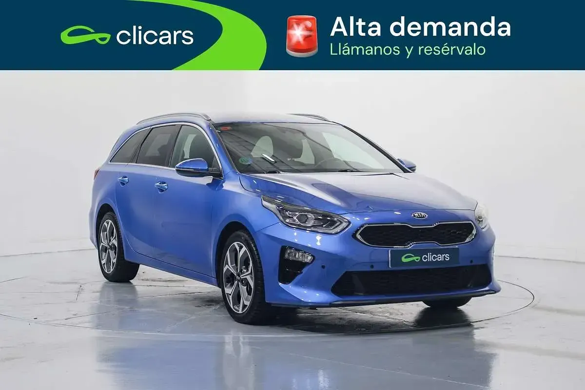 Usado Kia Ceed 160 CV (117 kW) 2021 Azul Utilitario