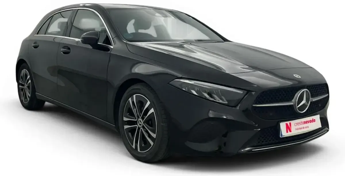 Usado Mercedes A180 116 CV (85 kW) 2023 Negro