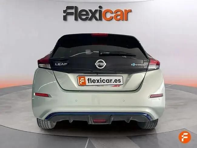 Usado Nissan Leaf N-Connecta 110 kW (150 HP) 2018 Bege Citadino