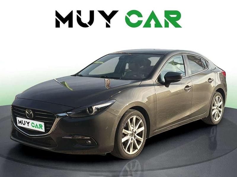 Usado Mazda 3 Luxury 150 CV (110 kW) 2017 Gris Utilitario