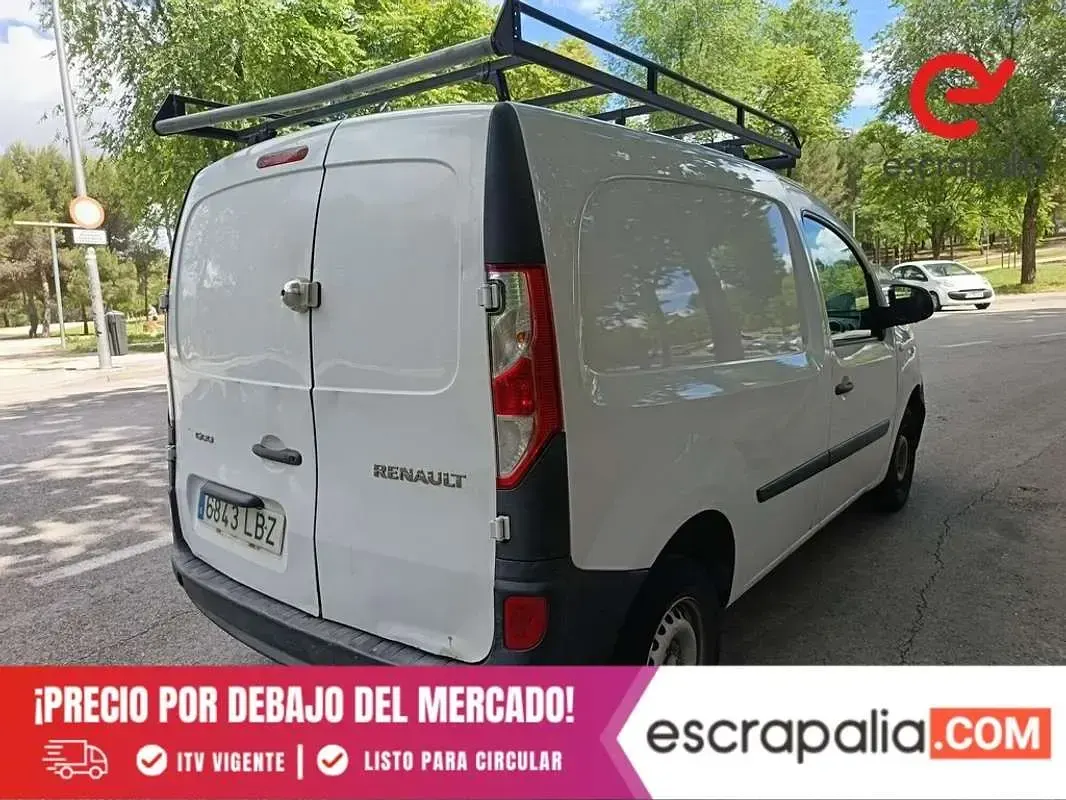 Usado Renault Kangoo 75 CV (55 kW) 2019 Blanco Monovolumen