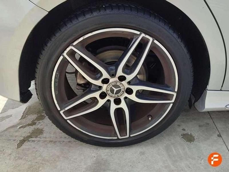 Gris Usado 2018 Mercedes A200 Utilitario | 16.490 € (Precio justo) - Imagen 1/2