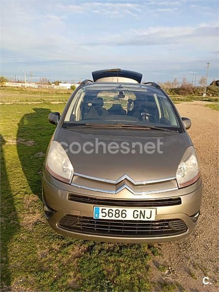 Usado Citroën Grand C4 Picasso Exclusive 110 CV (80 kW) 2009 Gris / plata Monovolumen