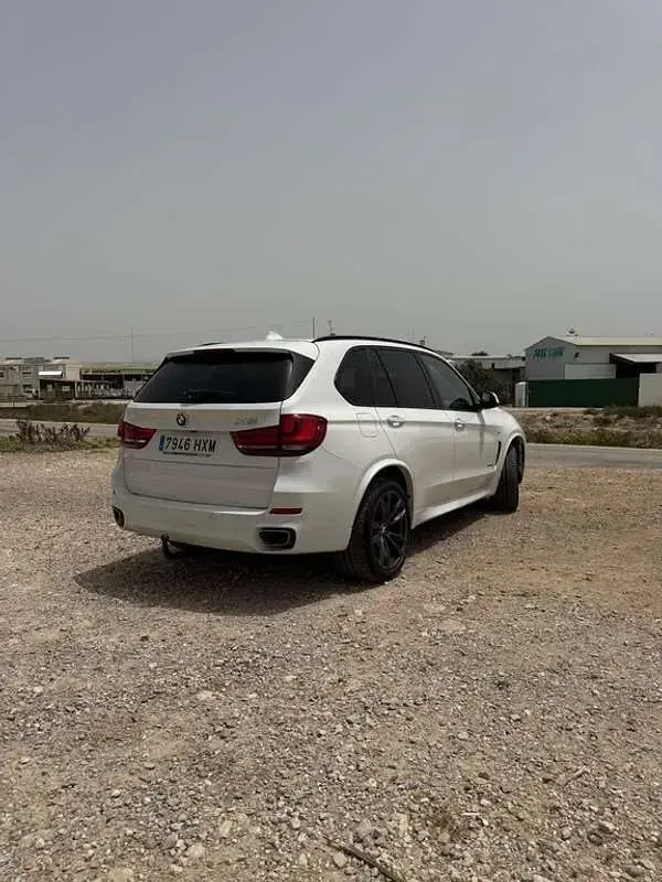 Usado BMW X5 Comfort Edition 258 CV (189 kW) 2017 Blanco SUV