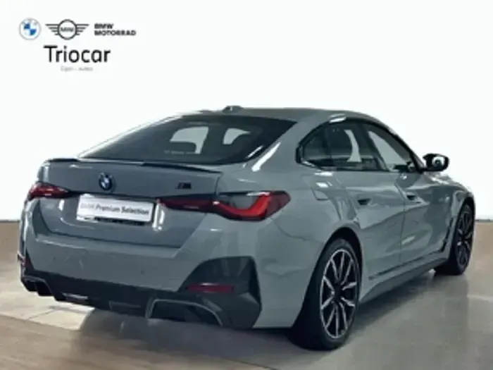 Usado BMW i4 Shadowline 294 kW (401 CV) 2022 Brooklyn grau metalizado Berlina