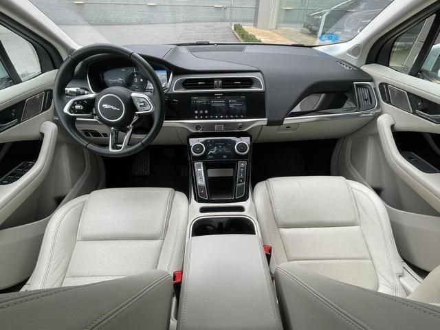 Usado Jaguar I-Pace SE 294 kW (400 CV) 2021 Gris plata SUV