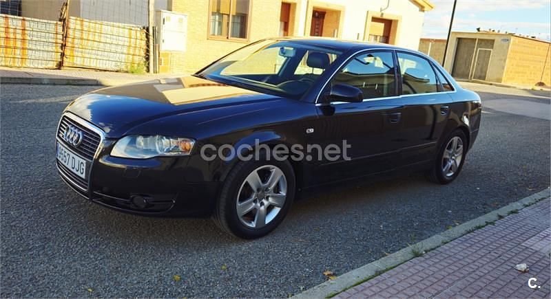 Usado Audi A4 S-Line 205 CV (150 kW) 2005 Negro Berlina