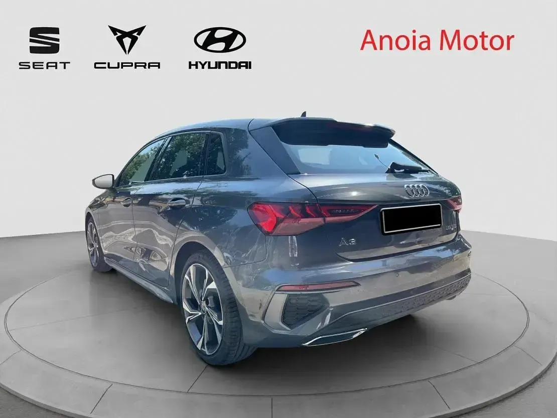 Usado Audi A3 S-Line 150 CV (110 kW) 2021 Gris Berlina