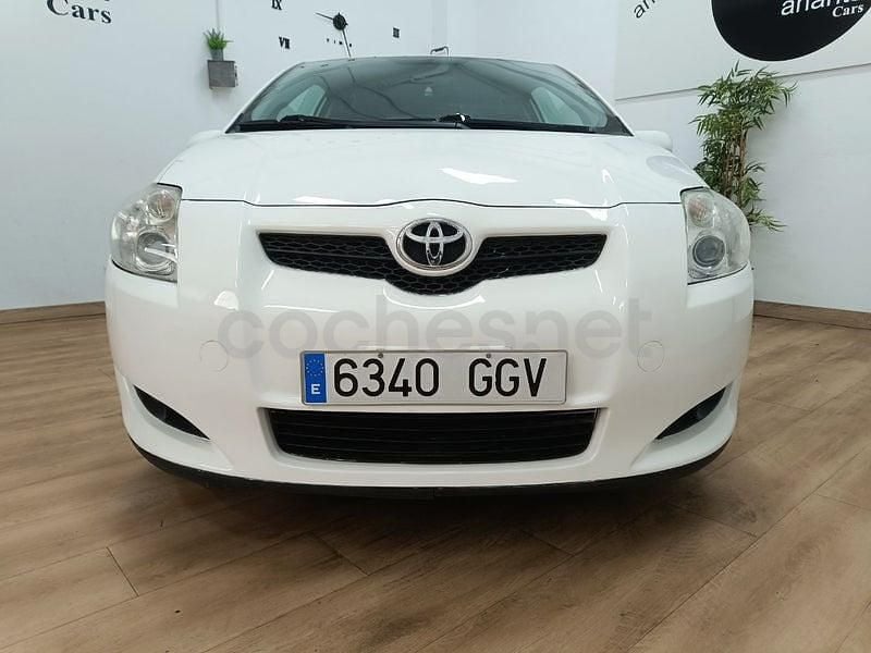 Usado Toyota Auris Luna 124 CV (91 kW) 2008 Blanco Utilitario