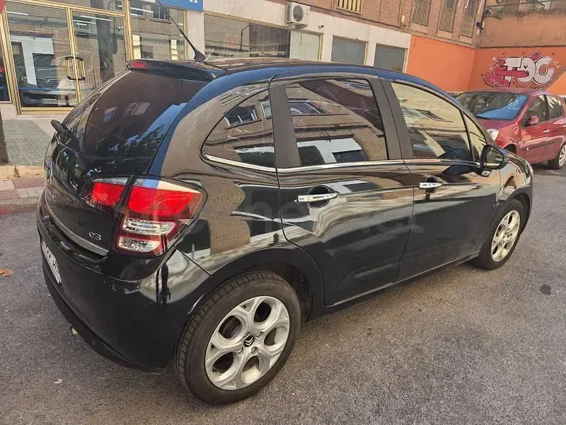 Usado Citroën C3 Business Class 82 HP (60 kW) 2016 Preto Sedan