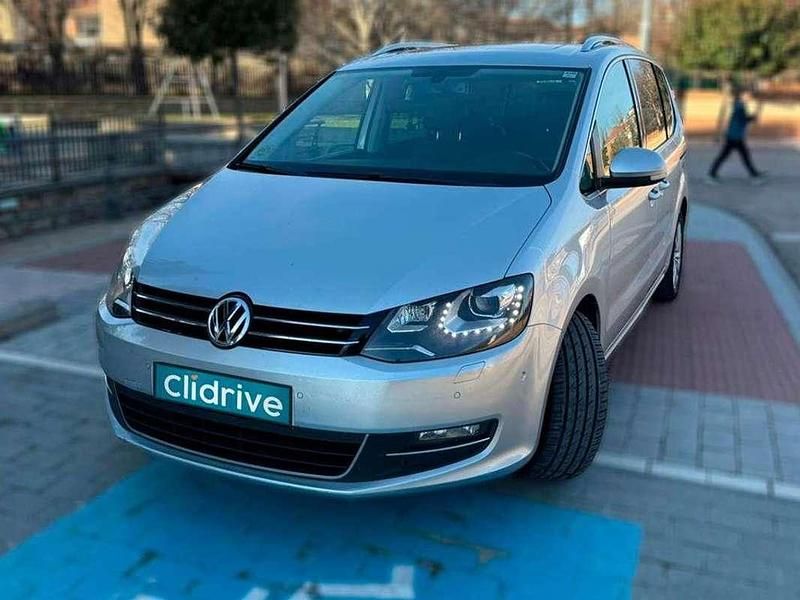 Usado VW Sharan Edition 170 CV (125 kW) 2013 Gris Monovolumen