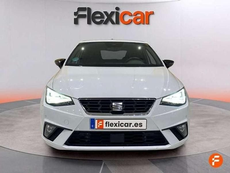 Usado Seat Ibiza FR 116 CV (85 kW) 2024 Blanco Berlina